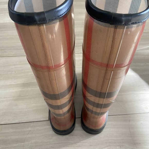 Burberry Rain Boots - Picture 2 of 3